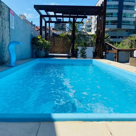 Residencial Com Piscina Possui Jacuzzi Aquecida Com Hidromassagem Villa Bombinhas Exterior photo