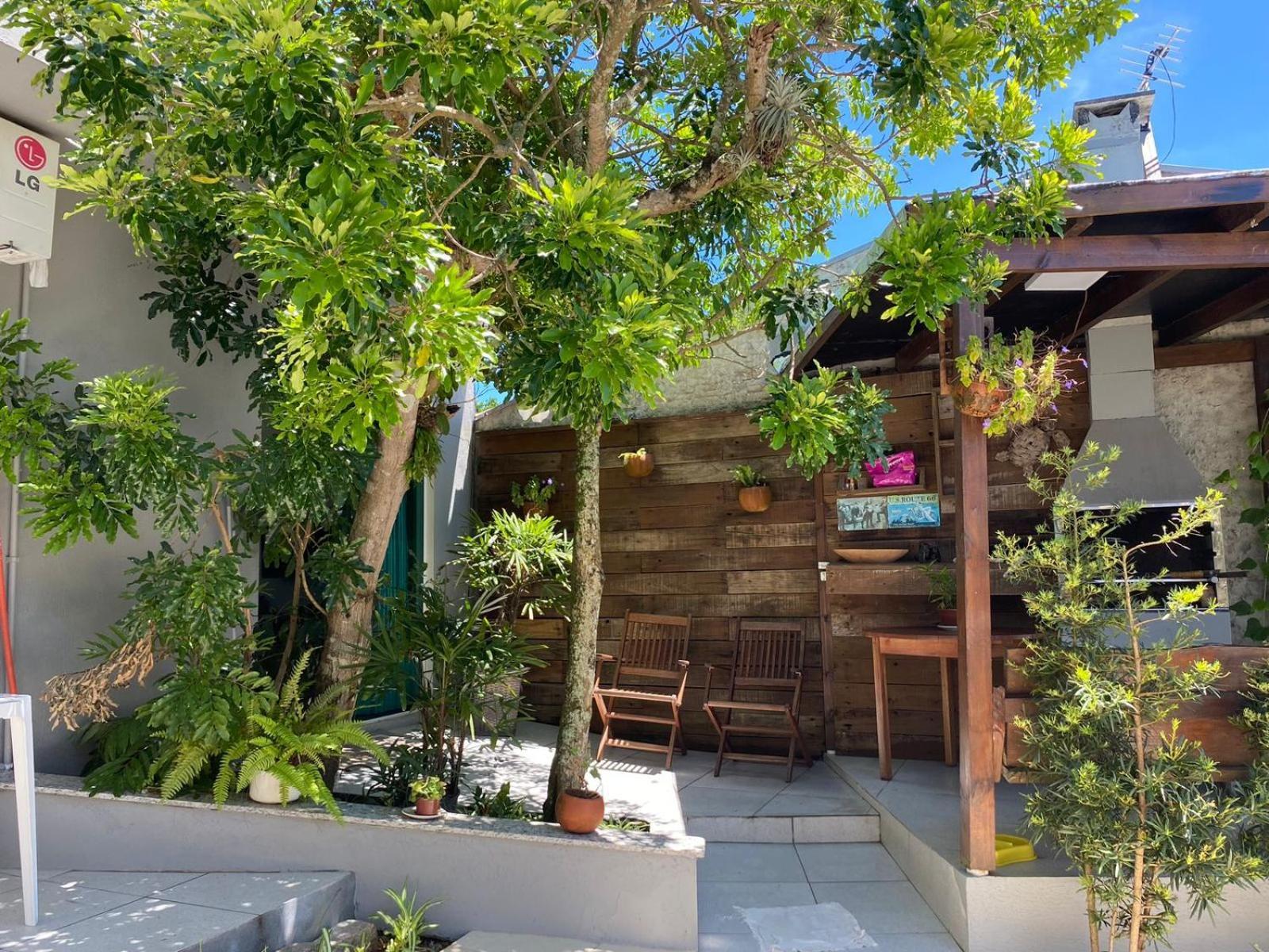 Residencial Com Piscina Possui Jacuzzi Aquecida Com Hidromassagem Villa Bombinhas Exterior photo