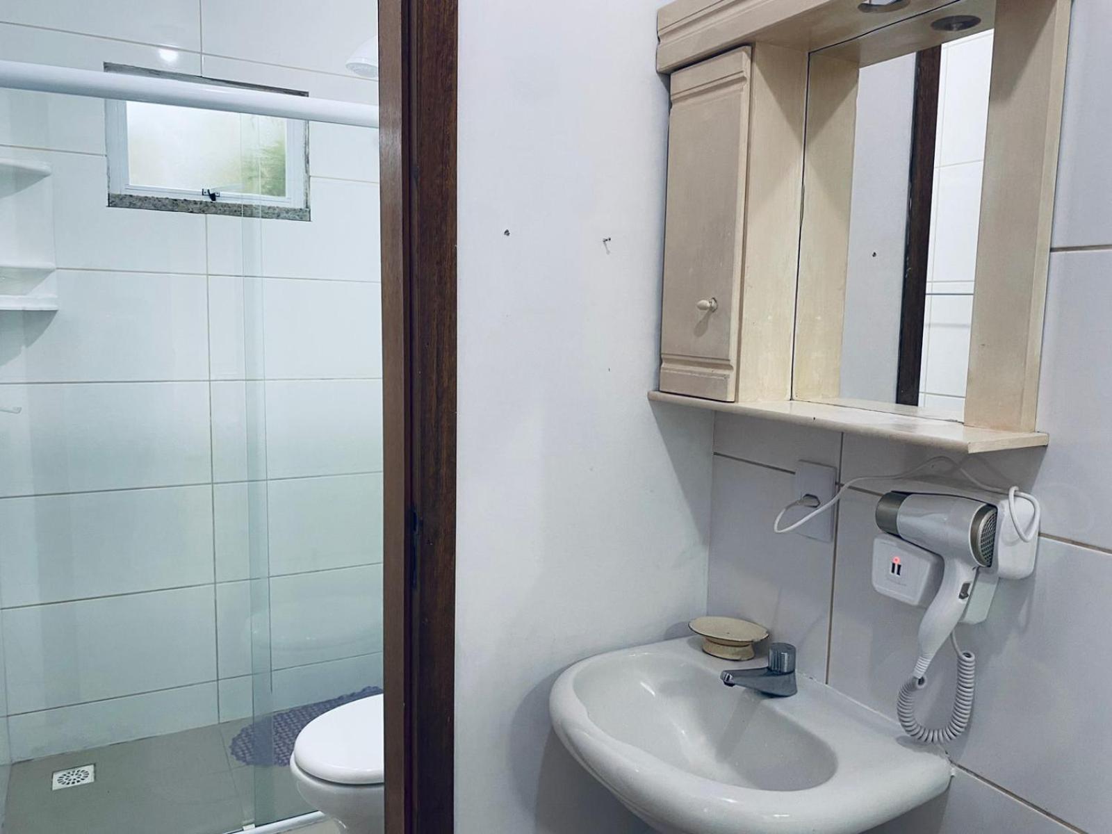 Residencial Com Piscina Possui Jacuzzi Aquecida Com Hidromassagem Villa Bombinhas Exterior photo